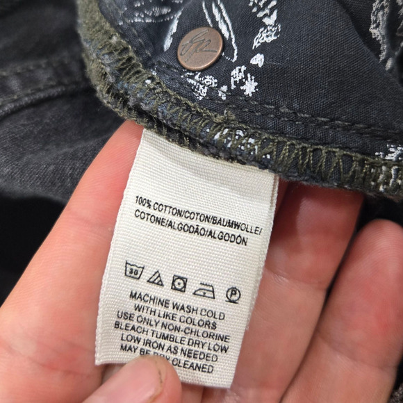 We The Free Black Distressed Mid Rise Crop Free People Grunge Jeans Size 26 - Picture 8 of 10